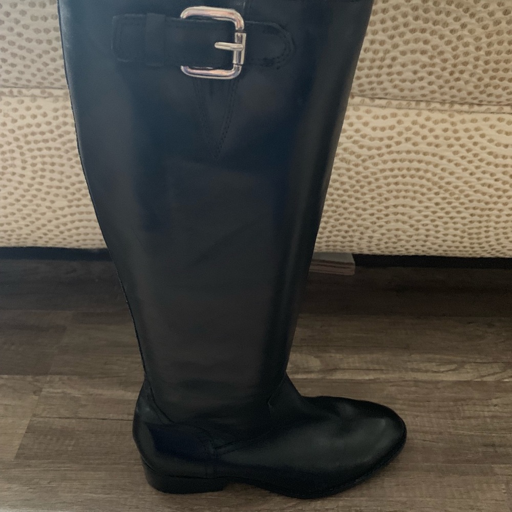 Black leather women’s Ralph Lauren  riding boots